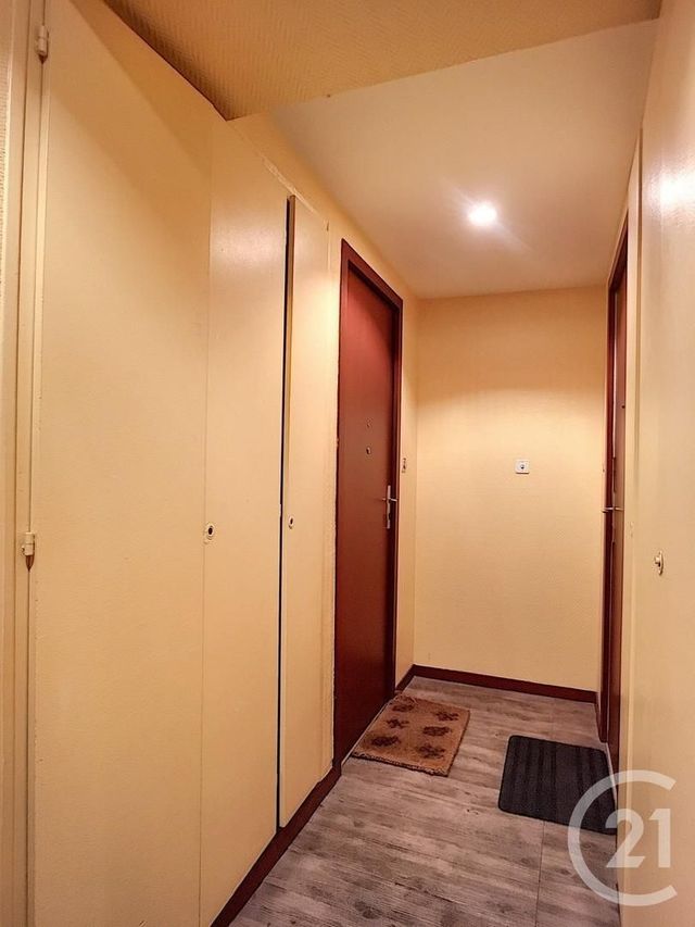 Appartement T2 &agrave; louer - 2 pi&egrave;ces - 40,34 m2 - Longvic - 21 - BOURGOGNE