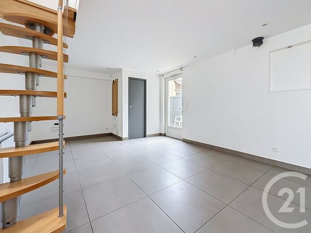 Maison &agrave; louer - 2 pi&egrave;ces - 47,80 m2 - Dijon - 21 - BOURGOGNE