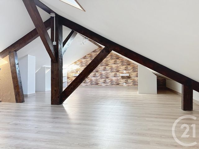 Maison &agrave; louer - 5 pi&egrave;ces - 100,31 m2 - Sennecey Les Dijon - 21 - BOURGOGNE