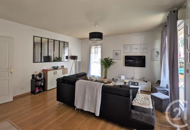 Appartement T2 à vendre - 2 pièces - 50,25 m2 - St Jean De Braye - 45 - CENTRE