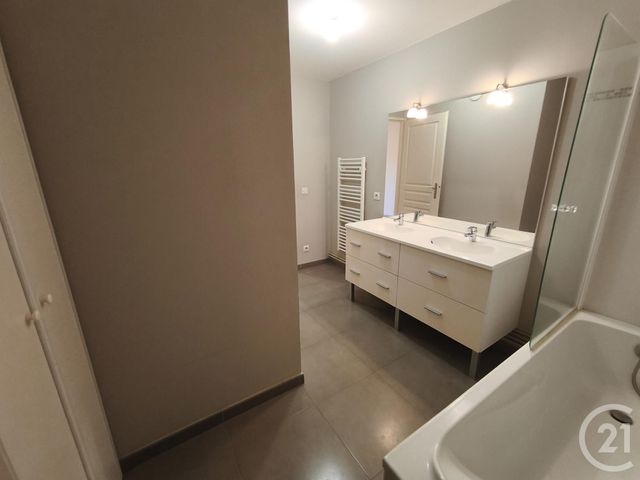 Appartement F4 &agrave; vendre - 4 pi&egrave;ces - 90,86 m2 - Orleans - 45 - CENTRE
