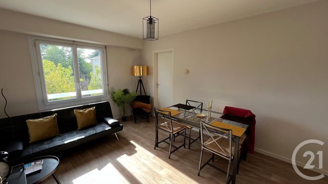 Appartement F1 à louer - 1 pièce - 30,21 m2 - St Jean De Braye - 45 - CENTRE