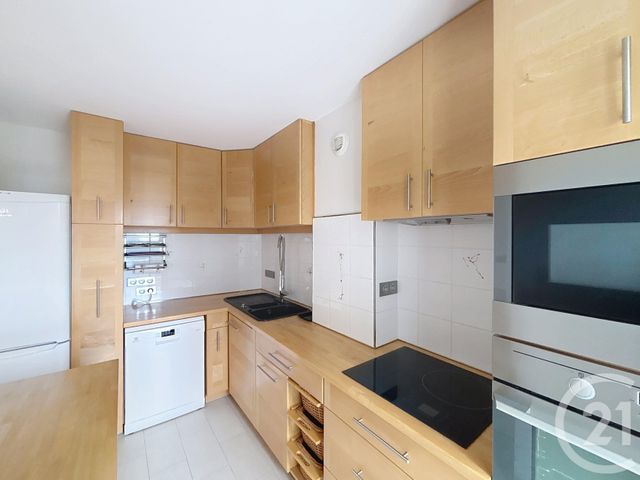 Appartement à louer - 3 pièces - 65,07 m2 - St Jean De Braye - 45 - CENTRE