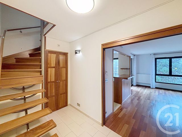 Appartement à louer - 3 pièces - 65,07 m2 - St Jean De Braye - 45 - CENTRE