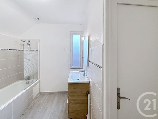 Appartement F2 &agrave; louer - 2 pi&egrave;ces - 37,56 m2 - St Jean De Braye - 45 - CENTRE