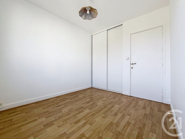 Appartement F4 &agrave; louer - 4 pi&egrave;ces - 80,60 m2 - St Jean De Braye - 45 - CENTRE