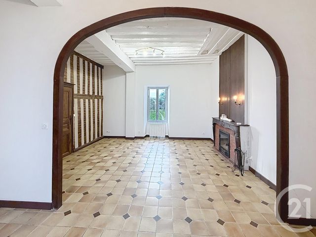 Maison &agrave; louer - 6 pi&egrave;ces - 149,76 m2 - Marigny Les Usages - 45 - CENTRE