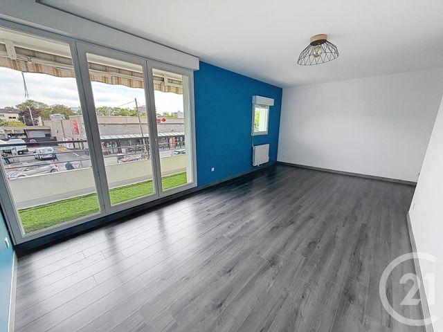 Appartement F4 &agrave; louer - 4 pi&egrave;ces - 81,25 m2 - St Jean De Braye - 45 - CENTRE
