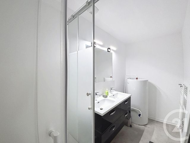 Maison &agrave; louer - 4 pi&egrave;ces - 105 m2 - St Jean De Braye - 45 - CENTRE