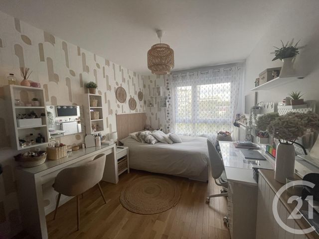 Appartement F4 à vendre - 4 pièces - 82,85 m2 - Bagneux - 92 - ILE-DE-FRANCE