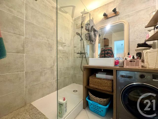 Appartement F3 à vendre - 3 pièces - 66,84 m2 - Villiers Le Bacle - 91 - ILE-DE-FRANCE