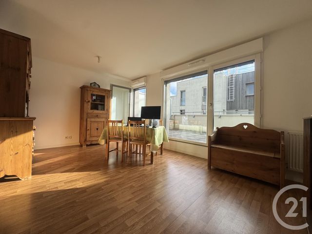 Appartement Duplex à vendre - 3 pièces - 63 m2 - Les Ulis - 91 - ILE-DE-FRANCE