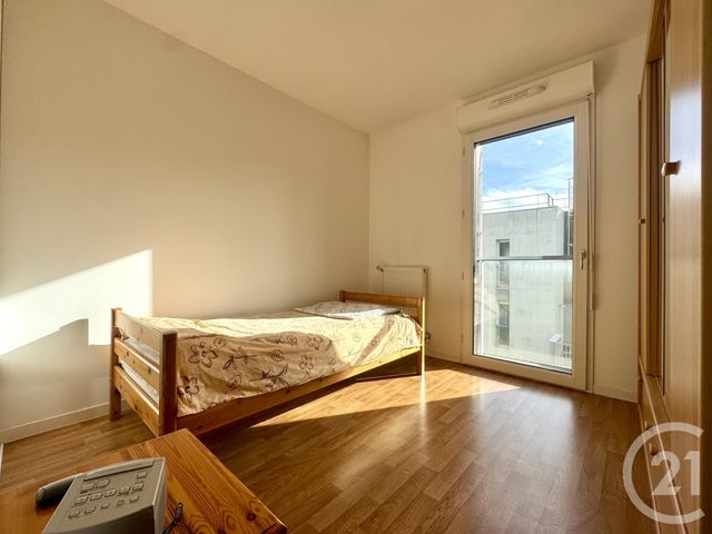 Appartement Duplex à vendre - 3 pièces - 63 m2 - Les Ulis - 91 - ILE-DE-FRANCE