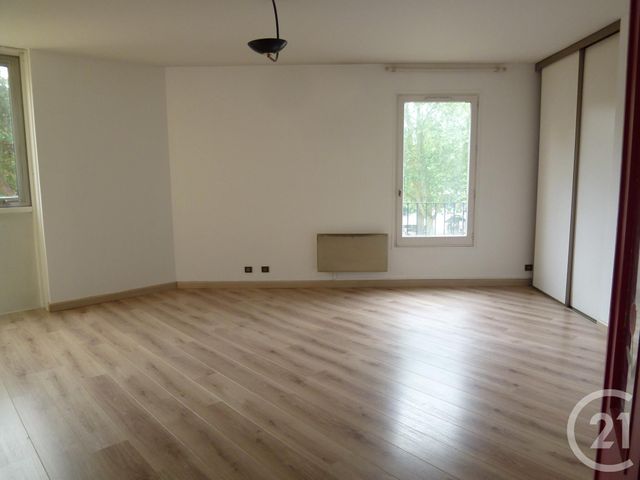 Appartement F2 à louer - 2 pièces - 48,50 m2 - Gif Sur Yvette - 91 - ILE-DE-FRANCE