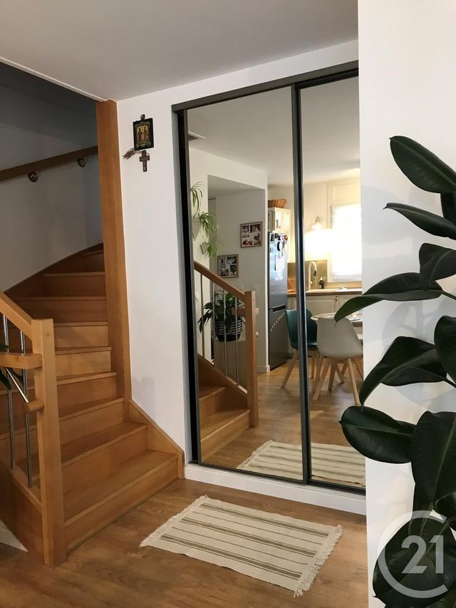 Appartement Duplex à louer - 3 pièces - 68,07 m2 - Gif Sur Yvette - 91 - ILE-DE-FRANCE