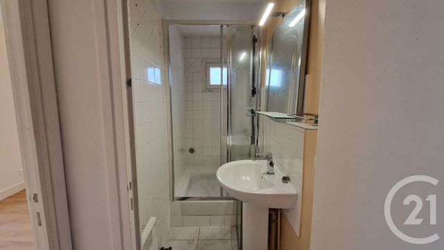 Appartement T2 &agrave; louer - 2 pi&egrave;ces - 29,38 m2 - St Aubin - 91 - ILE-DE-FRANCE