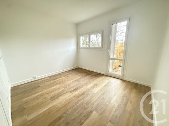 Appartement F3 &agrave; louer - 3 pi&egrave;ces - 64,43 m2 - Gif Sur Yvette - 91 - ILE-DE-FRANCE