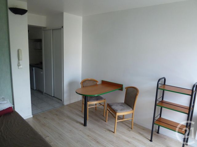 Appartement Studio à louer - 1 pièce - 18,85 m2 - Gif Sur Yvette - 91 - ILE-DE-FRANCE