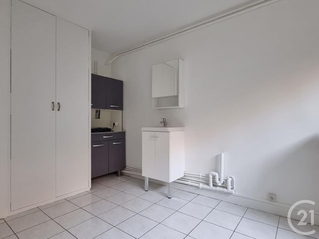 Appartement F1 &agrave; louer - 1 pi&egrave;ce - 15,41 m2 - Noisy Le Roi - 78 - ILE-DE-FRANCE