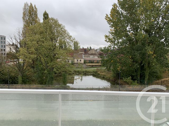 Appartement Duplex &agrave; louer - 3 pi&egrave;ces - 60,56 m2 - Gif Sur Yvette - 91 - ILE-DE-FRANCE