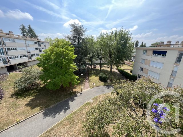 Appartement F3 &agrave; louer - 3 pi&egrave;ces - 63,90 m2 - Gif Sur Yvette - 91 - ILE-DE-FRANCE