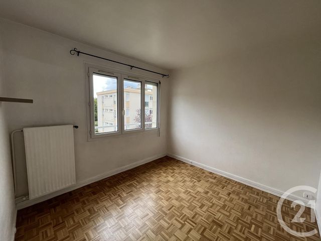 Appartement F3 &agrave; louer - 3 pi&egrave;ces - 63,90 m2 - Gif Sur Yvette - 91 - ILE-DE-FRANCE