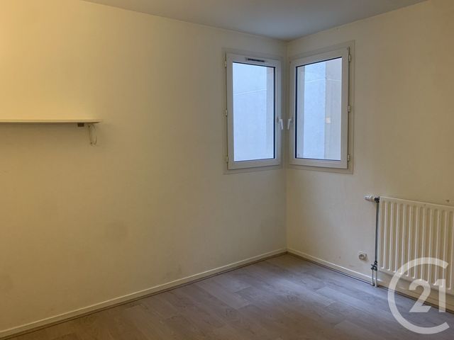 Appartement F3 &agrave; louer - 3 pi&egrave;ces - 64,20 m2 - Les Ulis - 91 - ILE-DE-FRANCE