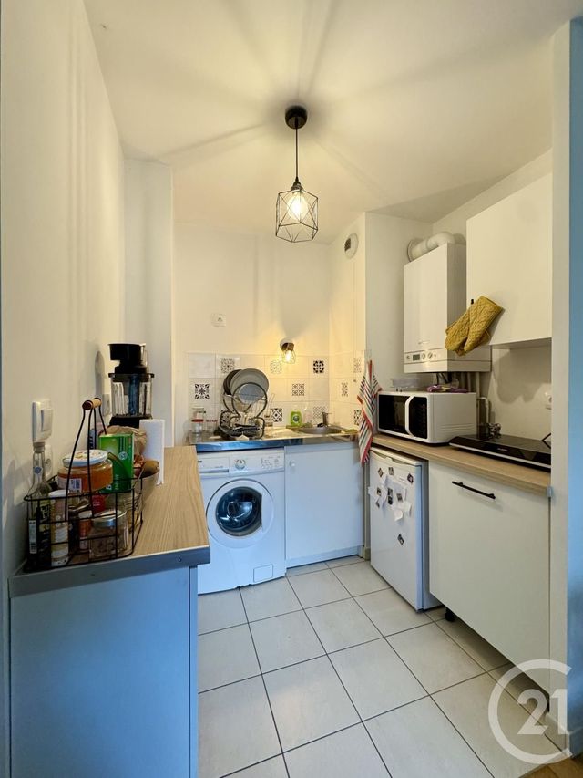 Appartement Studio &agrave; vendre - 1 pi&egrave;ce - 30,10 m2 - Bures Sur Yvette - 91 - ILE-DE-FRANCE