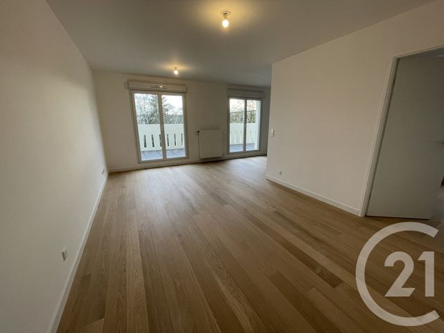 Appartement F3 &agrave; louer - 3 pi&egrave;ces - 68 m2 - Le Plessis Robinson - 92 - ILE-DE-FRANCE