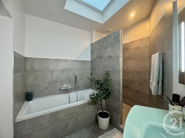 Maison &agrave; vendre - 5 pi&egrave;ces - 105 m2 - Villiers Le Bacle - 91 - ILE-DE-FRANCE