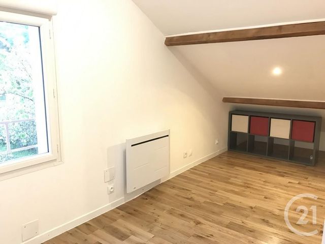 Appartement F5 &agrave; louer - 5 pi&egrave;ces - 76,94 m2 - Gif Sur Yvette - 91 - ILE-DE-FRANCE
