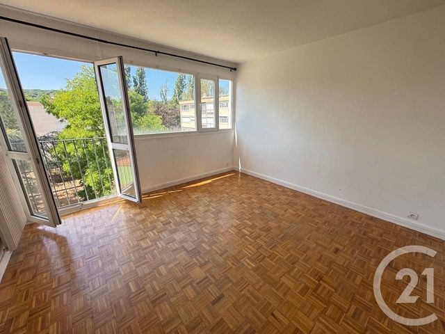 Appartement F1 &agrave; vendre - 1 pi&egrave;ce - 33,78 m2 - Gif Sur Yvette - 91 - ILE-DE-FRANCE