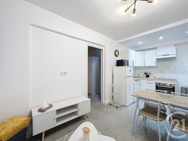 Appartement F1 &agrave; louer - 2 pi&egrave;ces - 28,50 m2 - Fontenay Le Fleury - 78 - ILE-DE-FRANCE