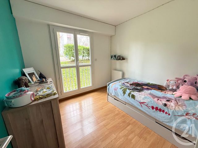 Appartement F3 bis &agrave; vendre - 4 pi&egrave;ces - 79 m2 - Les Ulis - 91 - ILE-DE-FRANCE