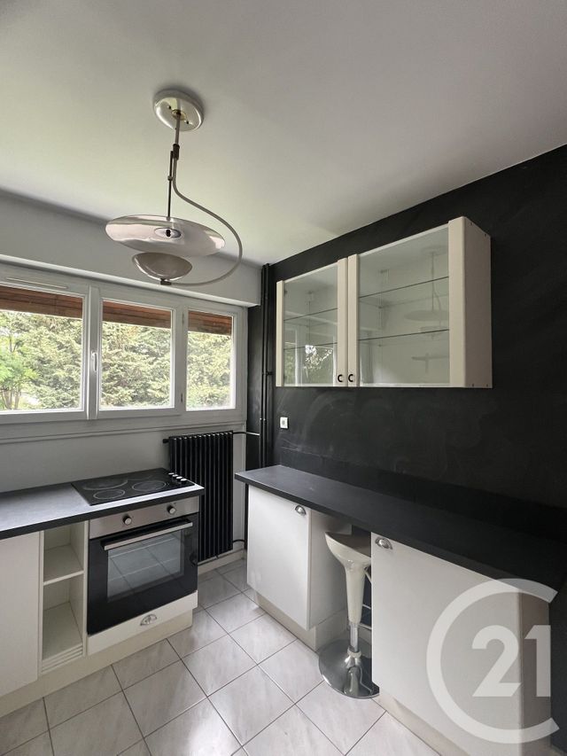 Appartement F2 &agrave; louer - 2 pi&egrave;ces - 52,27 m2 - Gif Sur Yvette - 91 - ILE-DE-FRANCE