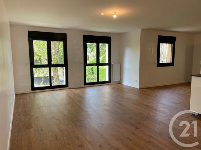 Appartement F4 &agrave; louer - 4 pi&egrave;ces - 92,50 m2 - Gif Sur Yvette - 91 - ILE-DE-FRANCE