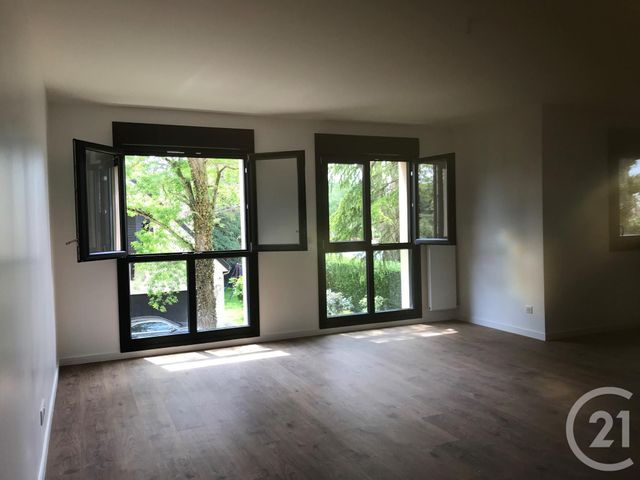 Appartement F4 &agrave; louer - 4 pi&egrave;ces - 92,50 m2 - Gif Sur Yvette - 91 - ILE-DE-FRANCE