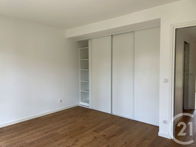 Appartement F4 &agrave; louer - 4 pi&egrave;ces - 92,50 m2 - Gif Sur Yvette - 91 - ILE-DE-FRANCE