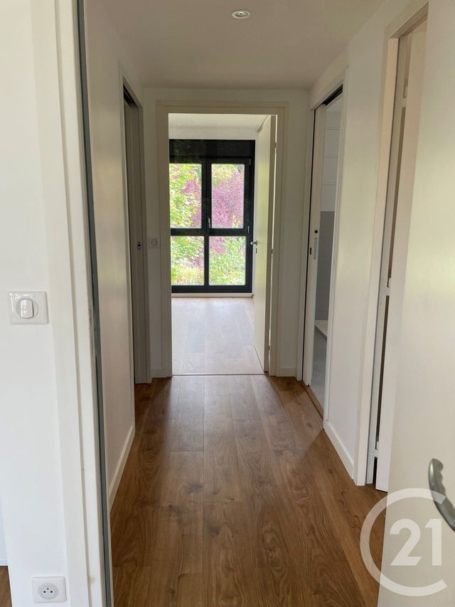 Appartement F4 &agrave; louer - 4 pi&egrave;ces - 92,50 m2 - Gif Sur Yvette - 91 - ILE-DE-FRANCE