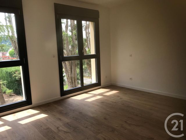 Appartement F4 &agrave; louer - 4 pi&egrave;ces - 92,50 m2 - Gif Sur Yvette - 91 - ILE-DE-FRANCE