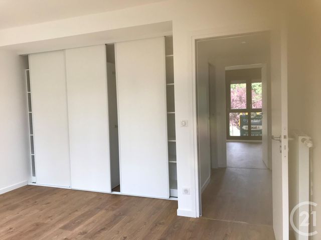 Appartement F4 &agrave; louer - 4 pi&egrave;ces - 92,50 m2 - Gif Sur Yvette - 91 - ILE-DE-FRANCE