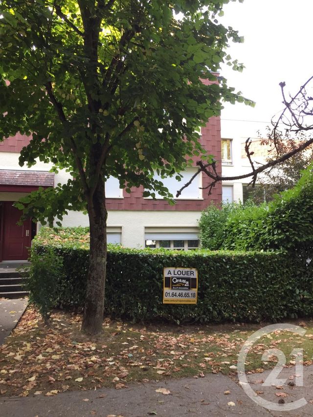 Appartement F1 &agrave; louer - 1 pi&egrave;ce - 35,60 m2 - Gif Sur Yvette - 91 - ILE-DE-FRANCE