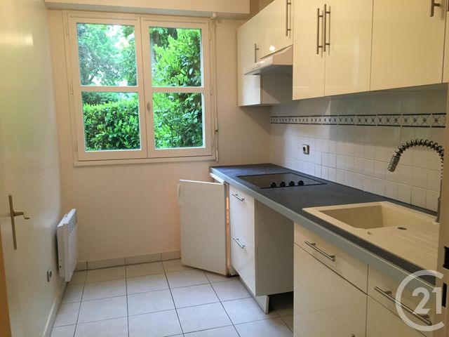 Appartement F1 &agrave; louer - 1 pi&egrave;ce - 35,60 m2 - Gif Sur Yvette - 91 - ILE-DE-FRANCE