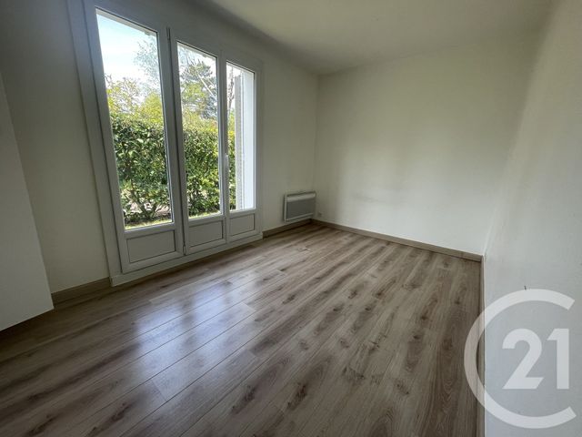 Maison &agrave; louer - 4 pi&egrave;ces - 100,32 m2 - Gif Sur Yvette - 91 - ILE-DE-FRANCE