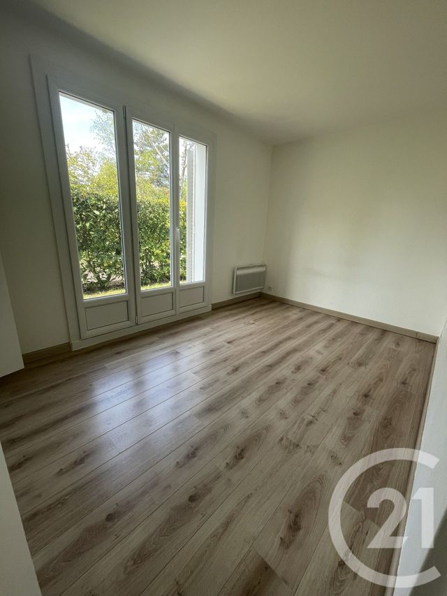 Maison &agrave; louer - 4 pi&egrave;ces - 100,32 m2 - Gif Sur Yvette - 91 - ILE-DE-FRANCE