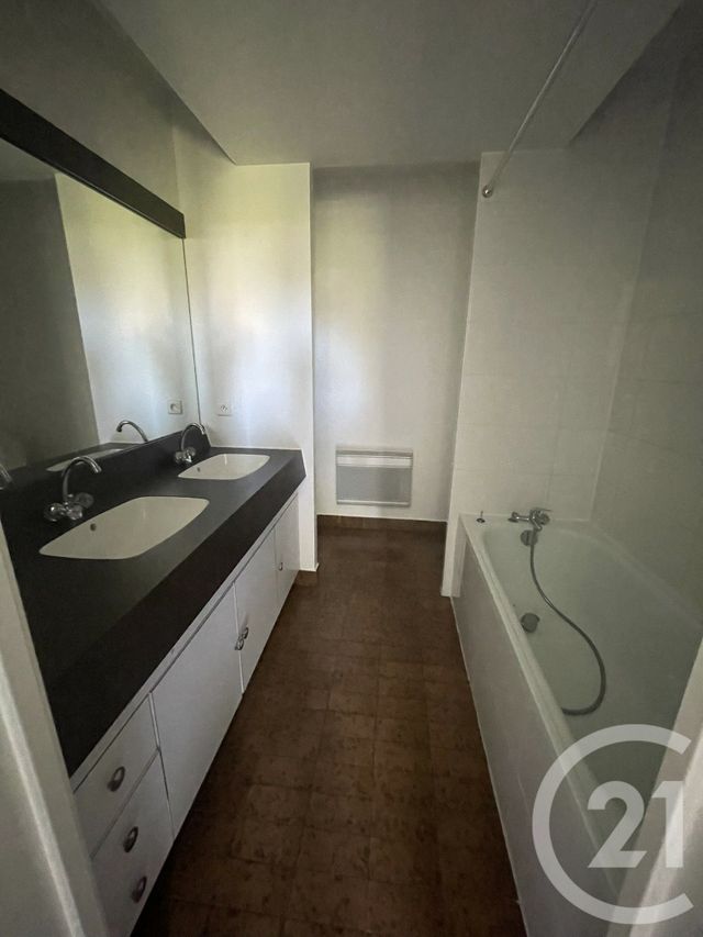 Maison &agrave; louer - 4 pi&egrave;ces - 100,32 m2 - Gif Sur Yvette - 91 - ILE-DE-FRANCE