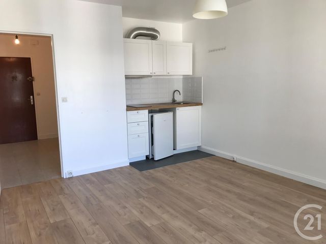 Appartement F1 &agrave; louer - 1 pi&egrave;ce - 26,87 m2 - Bures Sur Yvette - 91 - ILE-DE-FRANCE