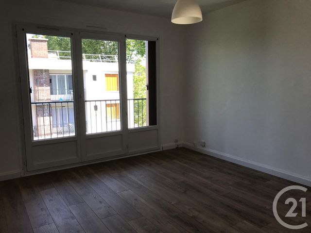 Appartement F1 &agrave; louer - 1 pi&egrave;ce - 26,87 m2 - Bures Sur Yvette - 91 - ILE-DE-FRANCE