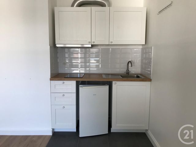 Appartement F1 &agrave; louer - 1 pi&egrave;ce - 26,87 m2 - Bures Sur Yvette - 91 - ILE-DE-FRANCE