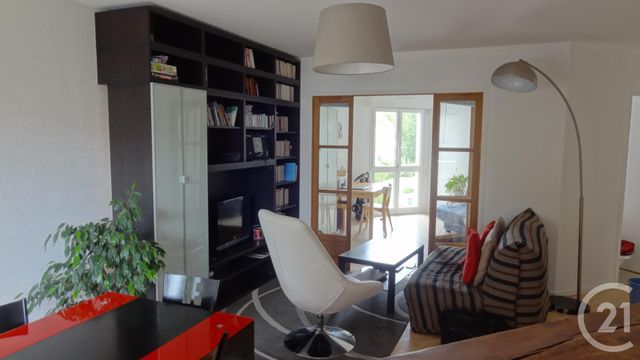 Appartement F3 &agrave; louer - 3 pi&egrave;ces - 72,43 m2 - Bures Sur Yvette - 91 - ILE-DE-FRANCE